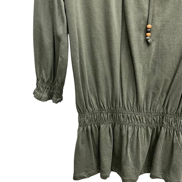 Croft & Barrow Olive Green Peplum Top With Faux Keyhole Neckline Size Small NWT - Picture 4 of 8